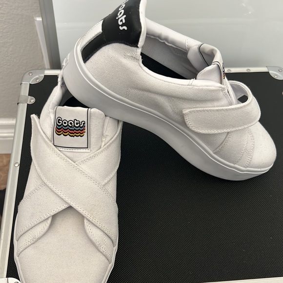 Goats canvas Velcro sneakers - Picture 2 of 8